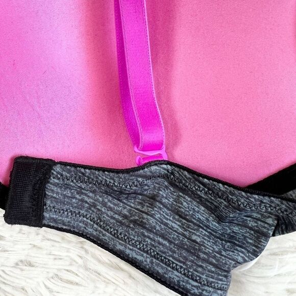 Victoria’s Secret PINK Push Up Bra 32DD - Picture 4 of 4